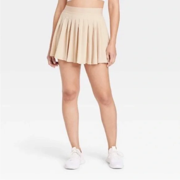 Vanilla Star Cream Pleated Tennis Skort - Picture 1 of 6